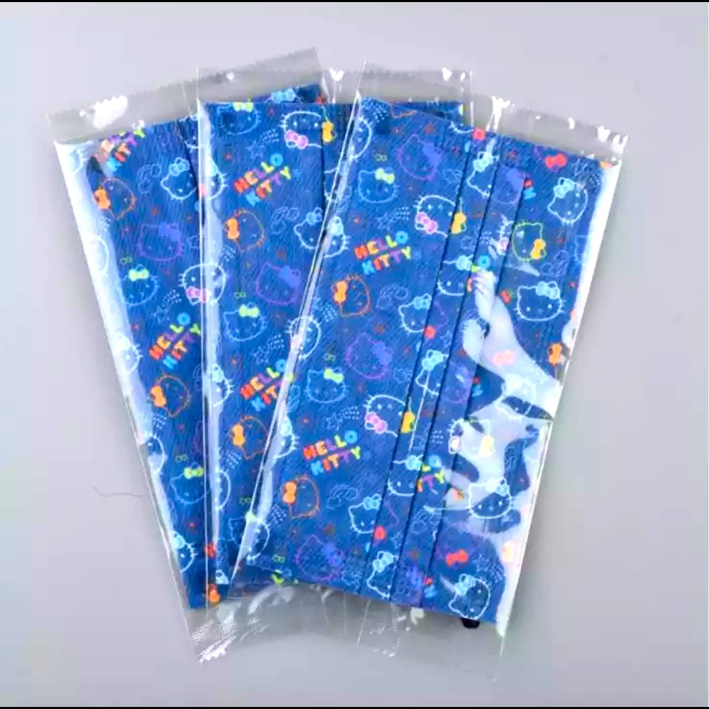 Hello Kitty Individually Wrapped Disposable Adult Masks (10pcs)